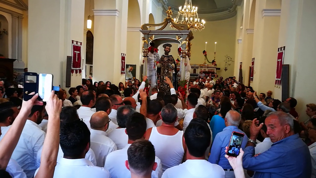 Uscita Sant'Antonio Santa Domenica di Vittoria