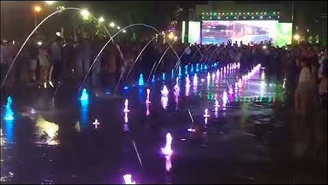 Ngỡ ngàng “hóa kiếp” công viên thành quảng trường nhạc nước ở SG T in tức trong ngày