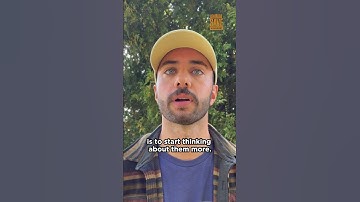 🐷💔 Activist Reacts to Pigs Entering Slaughterhouse #shorts