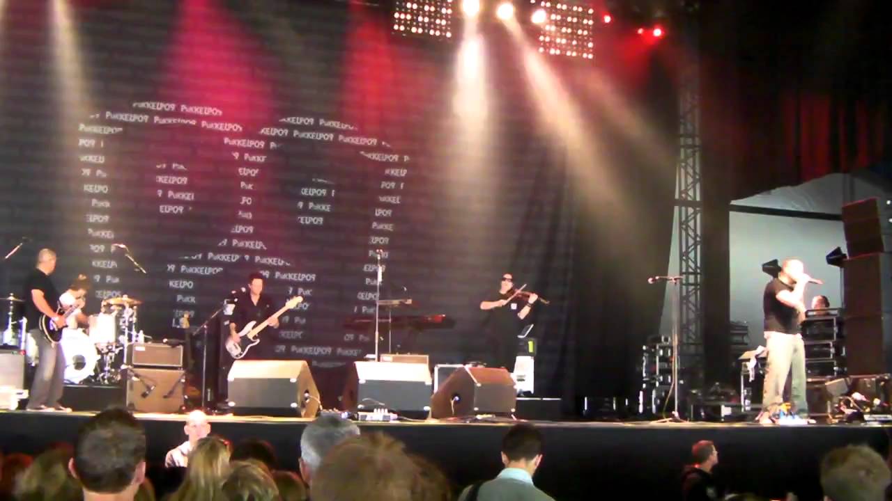 Pukkelpop 2010 Blue October Jump Rope YouTube