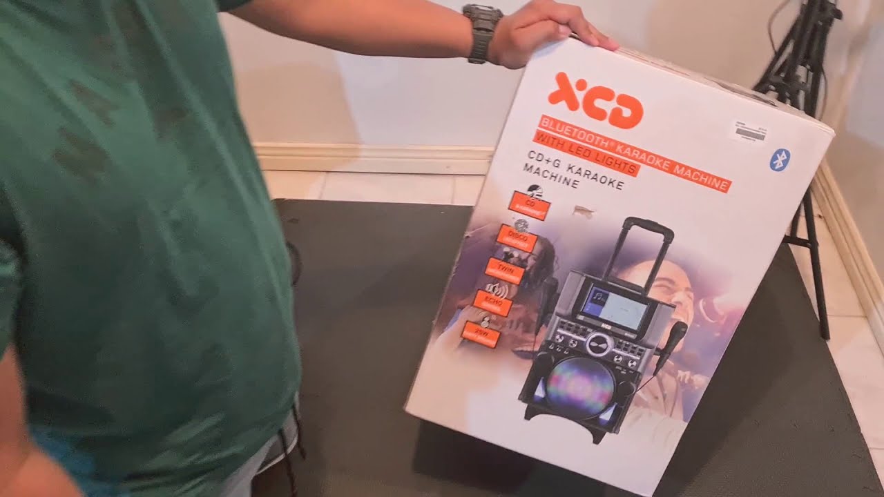 Karaoke Machine XCD - YouTube
