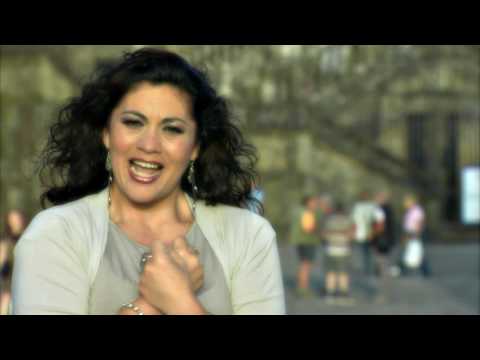 Maria Gracia - Camina a Santiago (HD)