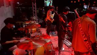Material Mind live @ Be to Sit