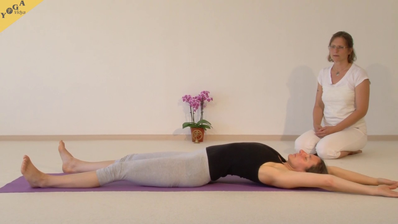 Yin Yoga Asanas mit Shanti Wade Banana YouTube