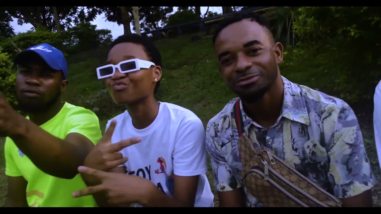Ronny 98 Ft Simi Blacka [Video Clip Oficial] Dance 4 Me - Imperio Crazy & Zombilandia