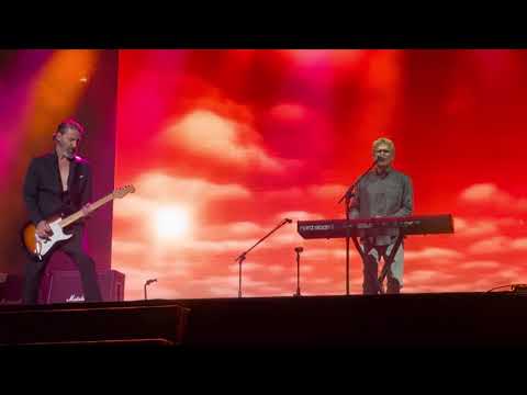 Strange Foreign Beauty (MLTR Live In Singapore 2023)