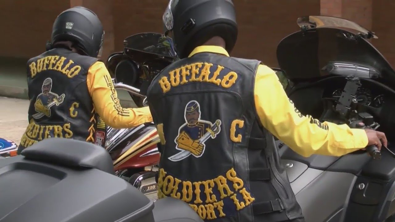 Buffalo Soldiers Club gives - YouTube