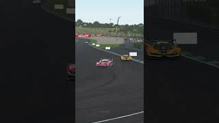 Teammates switching positions
Teammates switching positions in the main race at Sepang.
We💚eX – the unique sim racing community
⚡️🌎 #SimRacing #RacingForTheClimate #WorldeX Teammates switching positions