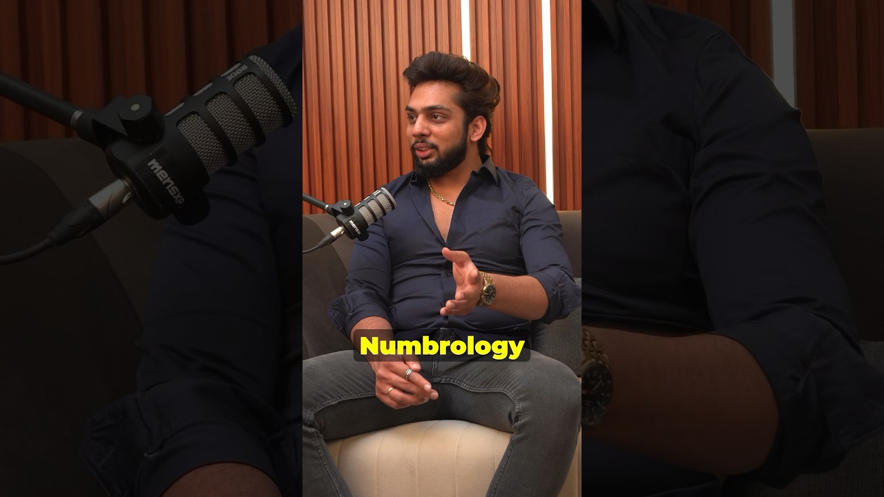 Difference between numerology and tarot cards.