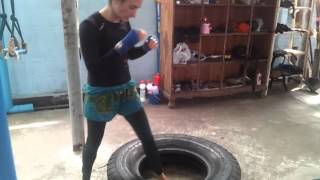 Experiment Shadow Boxing In A Tire - Keeping In The Pocket, Turning