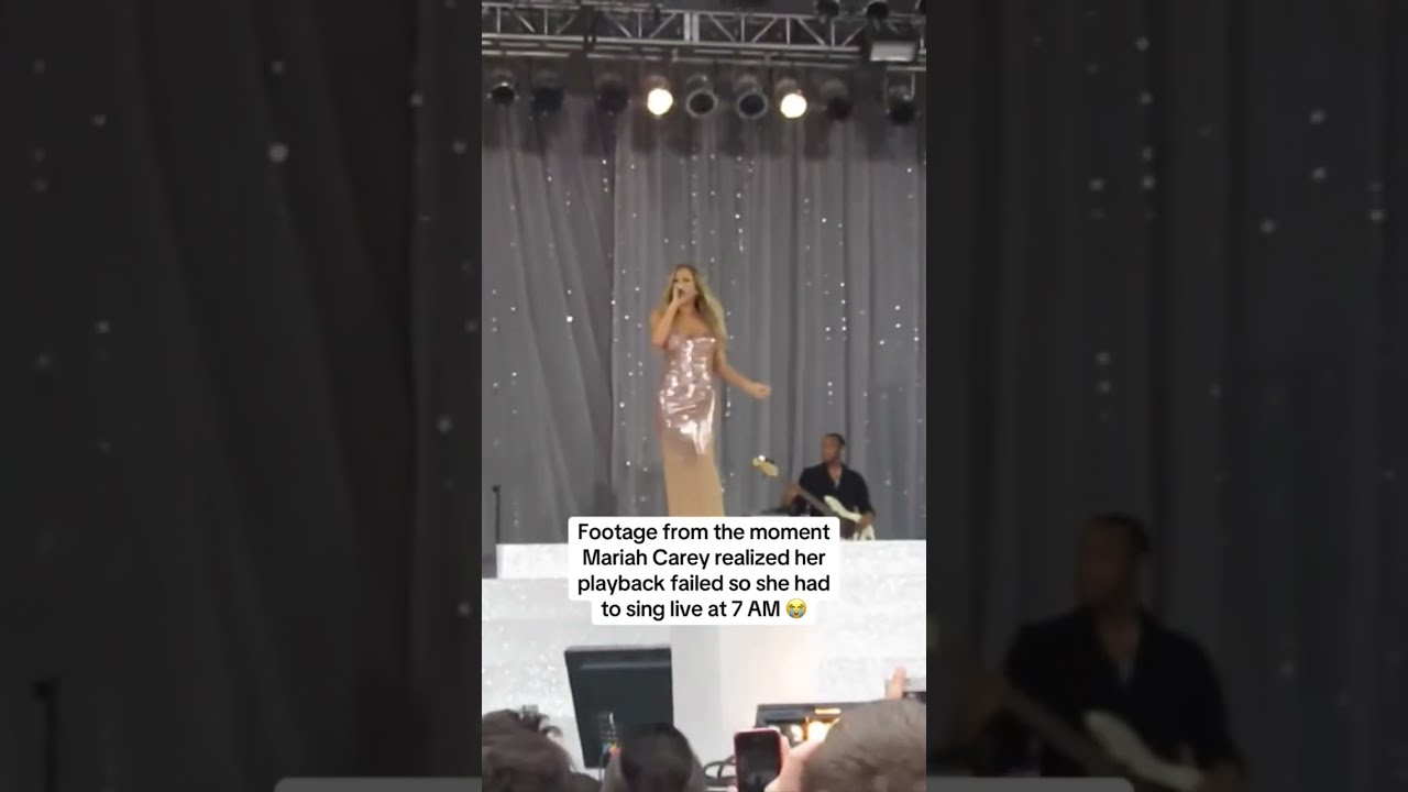 Mariah Carey Realized Her Playback Failed And She Did This Mariahcarey Singer Pop Popmusic