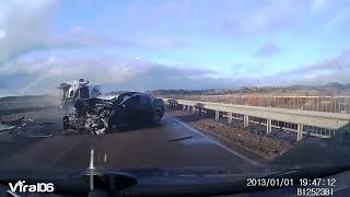 Russian Dash Cam Car Crash Compilation  II January 2019