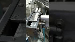 Cilindro Neumtico Para Alimentacin De Tornillos