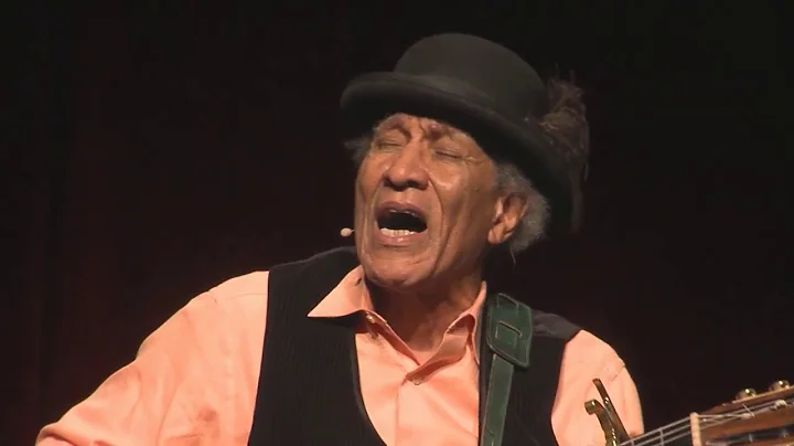 A Performance of Classic Blues | Mississippi Charl...