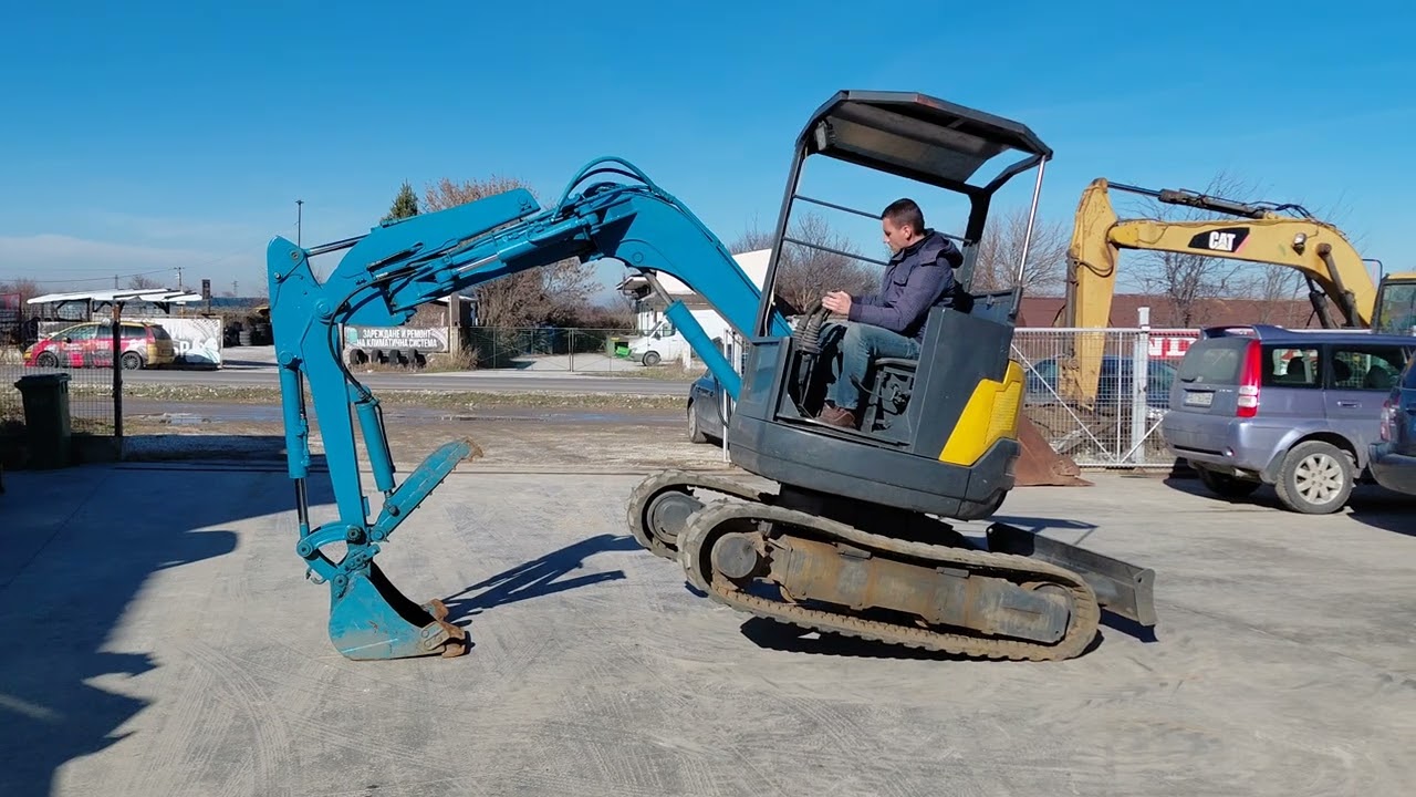 Верижен Багер 3 Тона Хидравлична Щипка