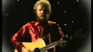 Shadows Video - Gordon Lightfoot - from Peewee Charles chords