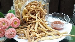 Cara Mudah Membuat Stik Keripik Bawang Renyah dan Gurih | Resep Keripik Bawang Renyah - Durasi: 6.24. 