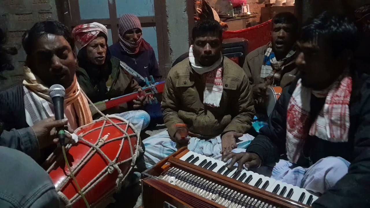 আল্লায় ভালো বাসিয়া দিলেন মানুস বানায়া 