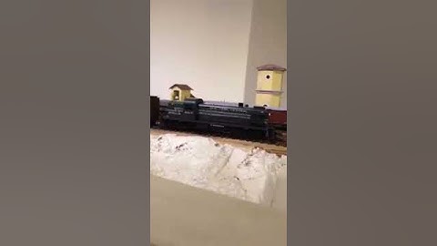 Alco RS2 with Qsi Titan