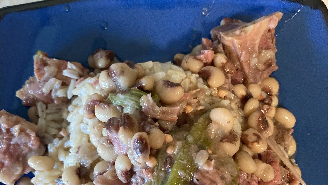 How to make neck bones & black eyes peas with okra