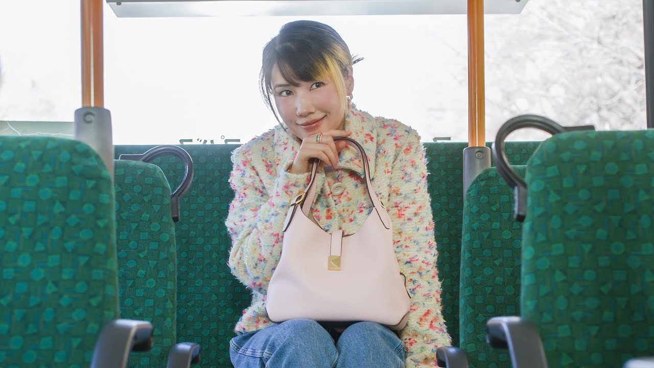 未着用◇ケイトスペード 2025ss 今期新作 ベロア 猫 刺繍 ローファー