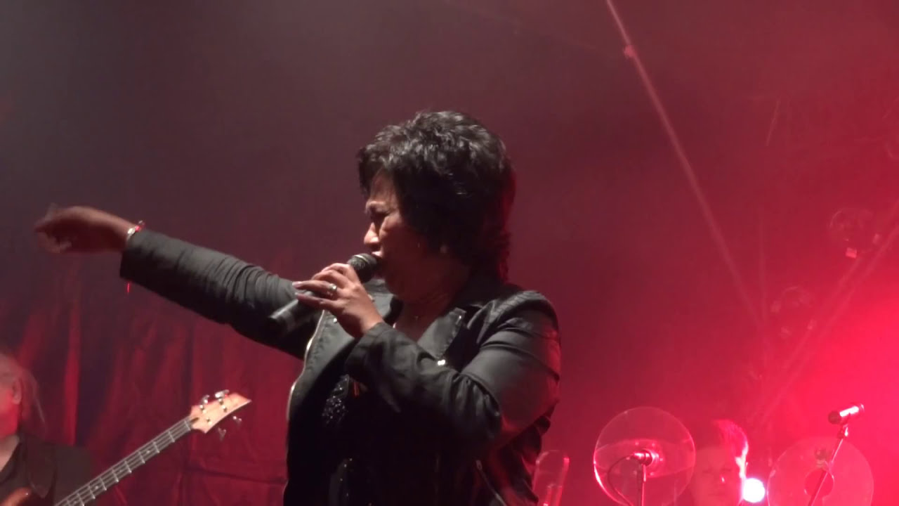 I  Can't Stand The Rain Feat Teresa Kästel & die Prestigious Band LIVE  Offenbacher Woche