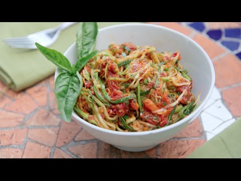 No Cook No Carb Zucchini Noodles Recipe-11-08-2015