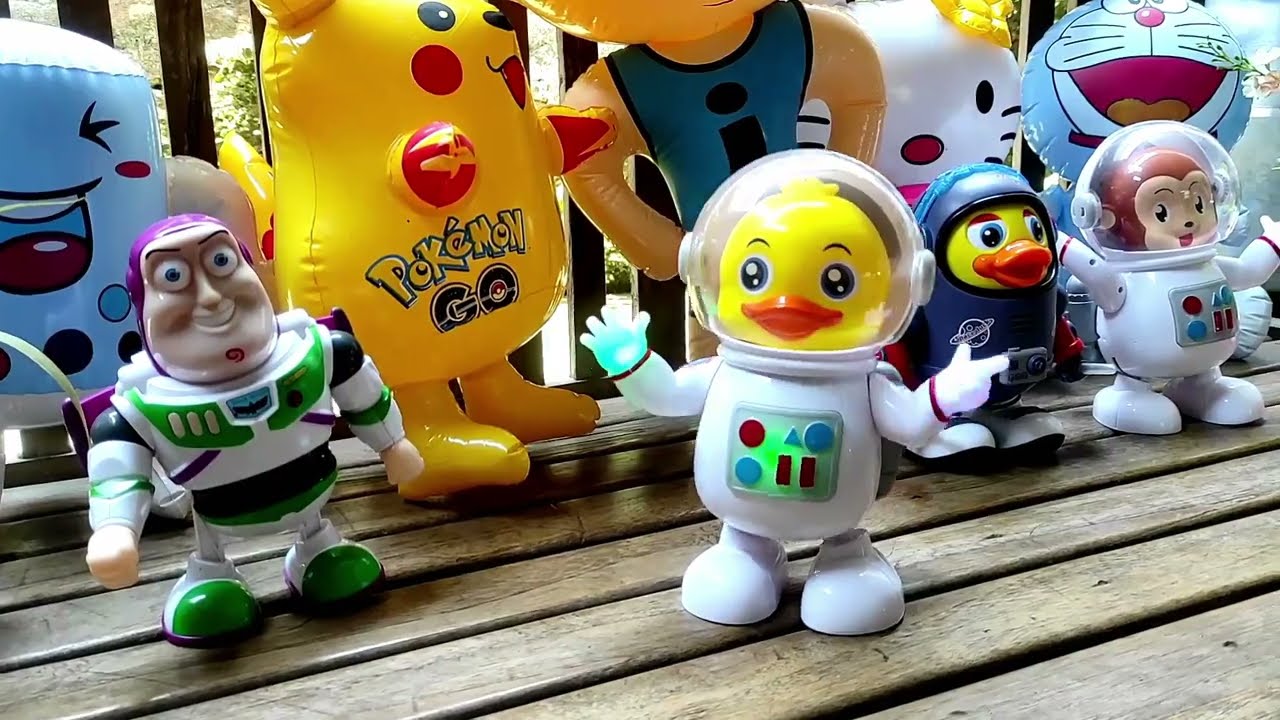 Balonku ada lima dancing duck dance monkey robot joget buzz lightyear
