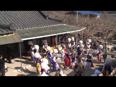 Nongak, community band music, dance and rituals in the Republic of Korea
