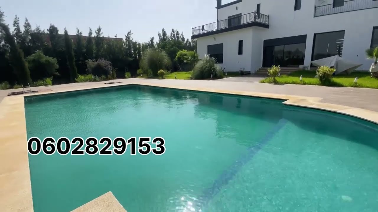 فيرمة ملكية للبيع من البسابس بوزنيقة📍مع ڤيلا عصرية من الطراز الرفيع 🤩✨على الكودرون مسجلة و محفظة‼️