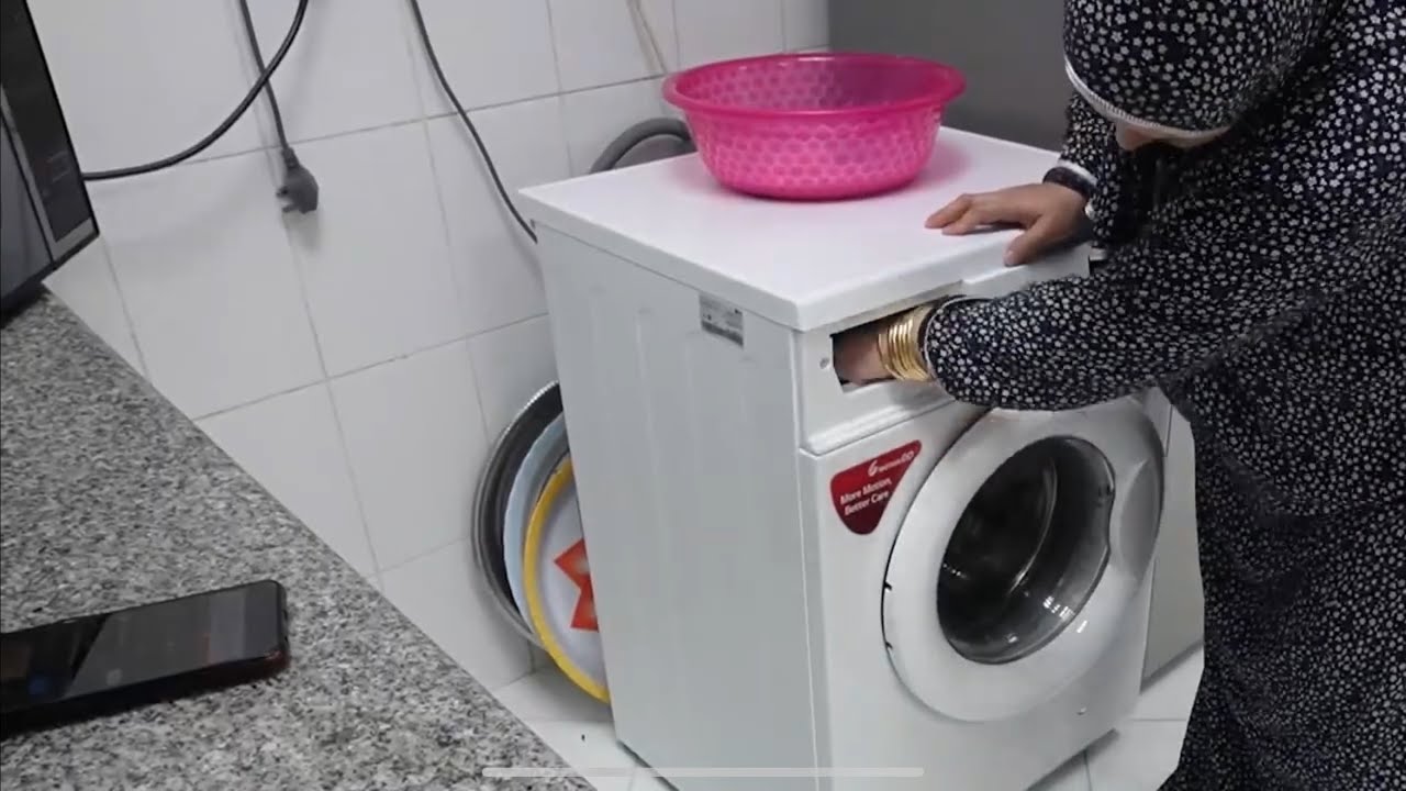 وبدأت تنظيفات الخريف🧹🪣 ويا اهلاً بالنظافة 👌 تنظيف عميق للمطبخ كله نشاط ورغاوي🫧🫧