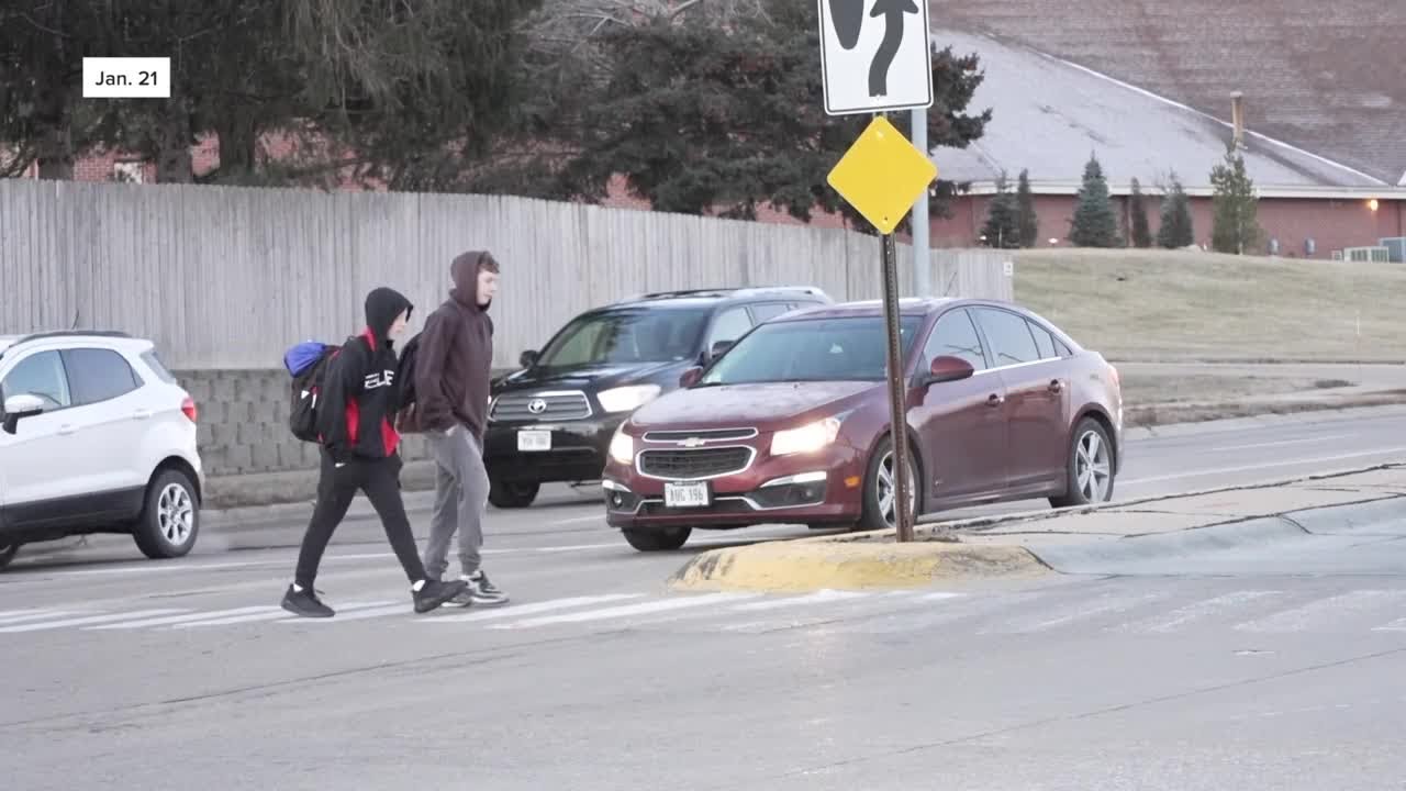 Police issue 25 citations during week-long traffic enforcement near La Vista Middle School