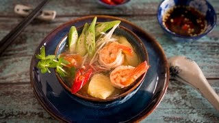 The Perfect Vietnamese Sweet and Sour Soup - Canh Chua