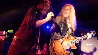 VANDENBERG'S MOONKINGS - 1/5: Tightrope + Nothing Compares (Live In London 2018)