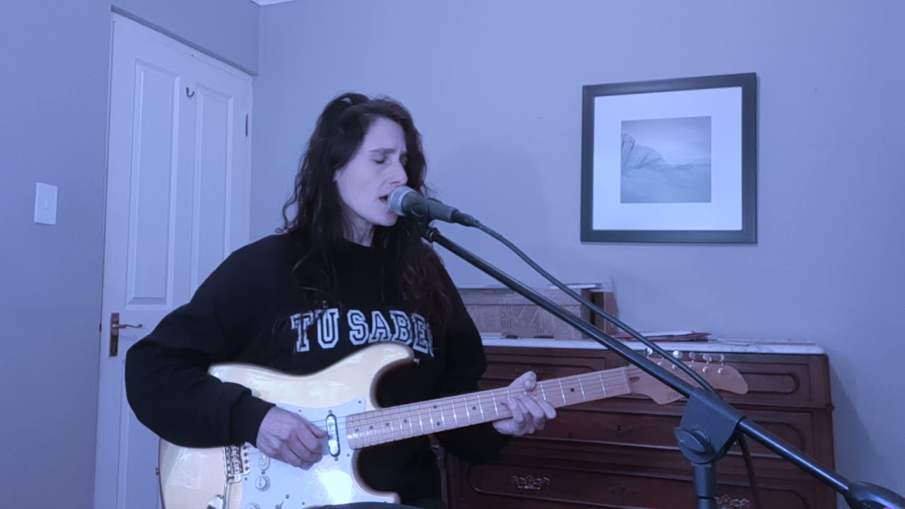 Laurie Levine covers Joni Mitchell's 'River' YouTube
