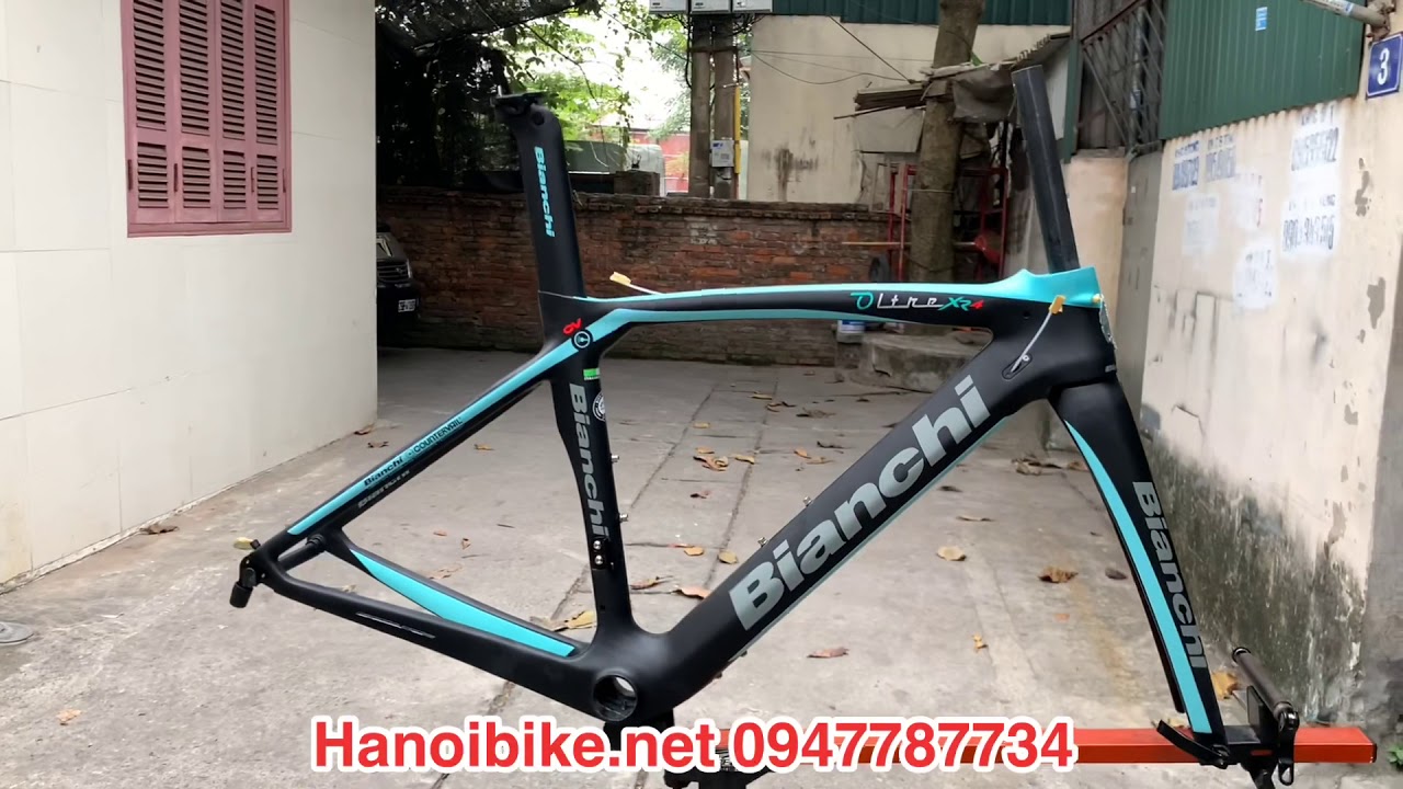 Gọng bình nước xe đạp CARBON BIANCHI chất lượng  DNGBIKE