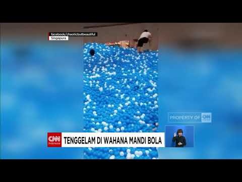 Video: Ibu Tenggelam Mencoba Menyelamatkan Putrinya