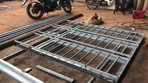 Tham khảo mẫu cửa sắt giá rẻ và đẹp