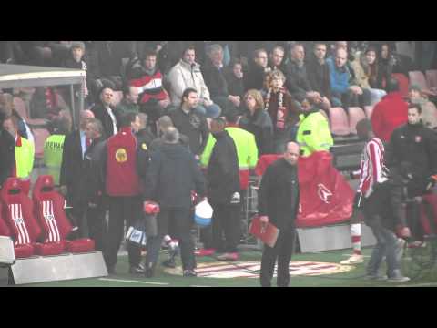 PSV - FC Twente 2-6  onrust op de tribunes (compilatie)