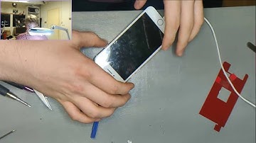 Fixing an iphone 7 live : the sequel (Now With Screwdrivers!)
