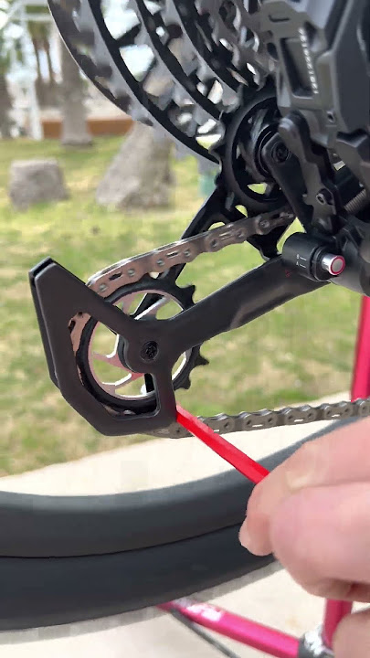 Just Keep Spinning! SRAM Eagle AXS π΅βπ«