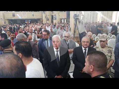 لحظة دخول محافظ الدقهليه والشيخ محمد السلكاوي يقرء عزاء الشيخه زهية شركس وربع عشا للتاريخ