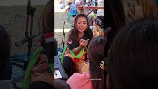 Jimat Santi Ada Dijari Curhat Ke Simbok Auto Digaplok