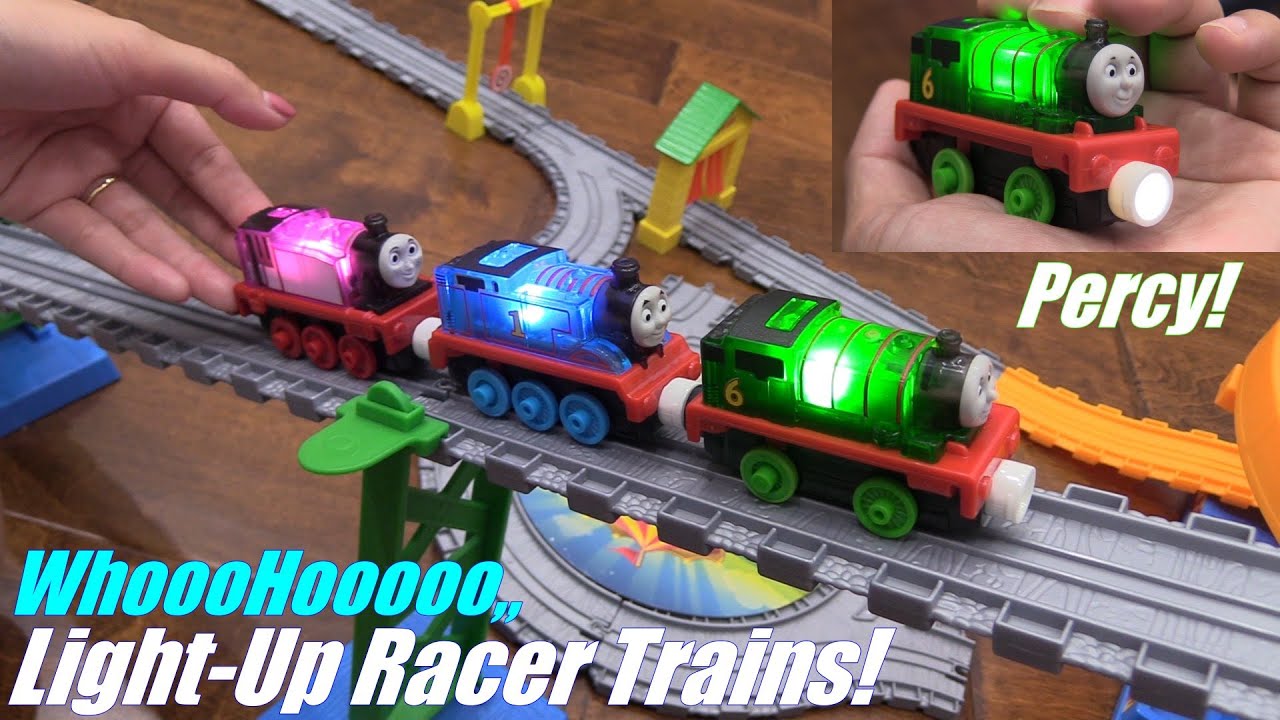 thomas the train light up tracks