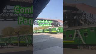 Comboio no Paquistão