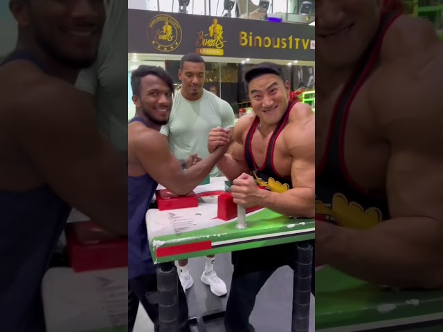 ARMWRESTLING TRANSFORMATION FT AKIMBO & CHUL SOON #gym #armwrestling #shorts class=