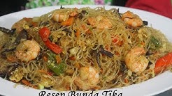 Resep Bihun Goreng Spesial Super Enak Ala Bunda Tika - Durasi: 13.39. 