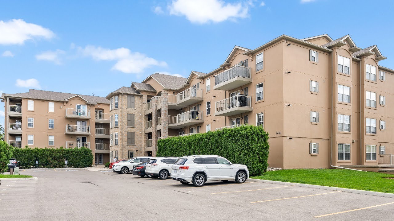 Stunning Condo In The Prestigious Glen Abbey Area! (Unbranded) YouTube