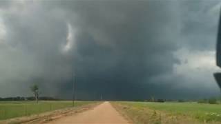 Horrific Tornado Touch Down In Oklahoma, Texas!