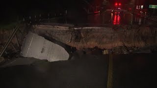 Tropical Storm Harvey rain leaves sinkhole in Rosenberg